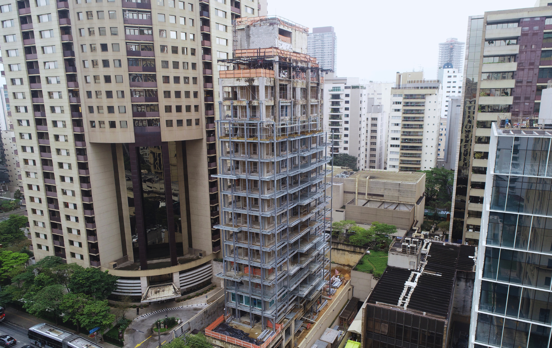 Muse Itaim: um retrofit que transforma um edifício comercial em um residencial de alto padrão